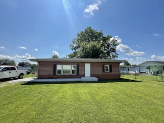 107 10th Ave N, Decherd, TN 37324