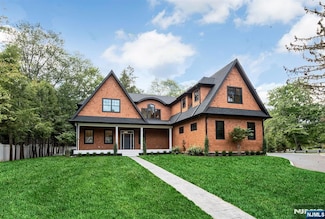 803 Marshall Rd, River Vale, NJ 07675