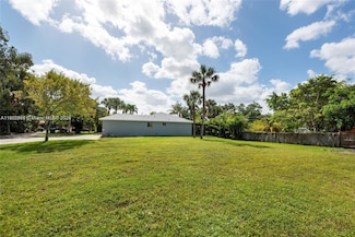 2449 SW 43rd Terrace, Broadview Park, FL 33317