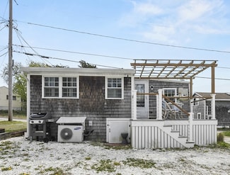 11 Thompson Rd Unit 11A, Bourne, MA 02532