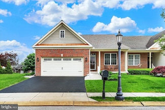 184 St Michaels Way, Hanover, PA 17331