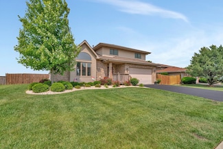2825 Centurion Ln, New Lenox, IL 60451