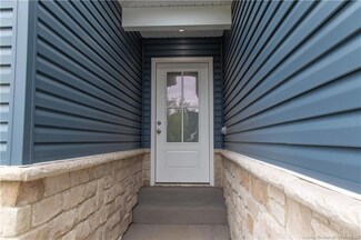 8079 Hudson Ln, Georgetown, IN 47122