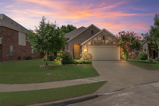 708 Water Garden Cir, Little Elm, TX 75068