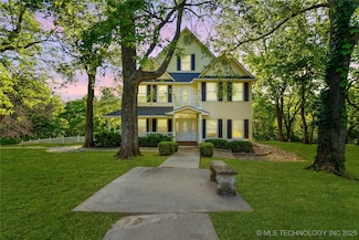 7637 S 26th Ave W, Tulsa, OK 74132