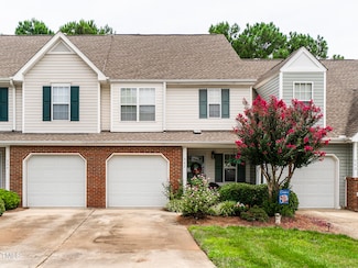 942 Pensford Dr, Whitsett, NC 27377