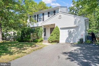1174 Steamer Ave, Manahawkin, NJ 08050