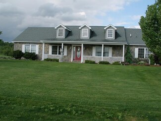 268 Fairview Ln, Derry, PA 15627