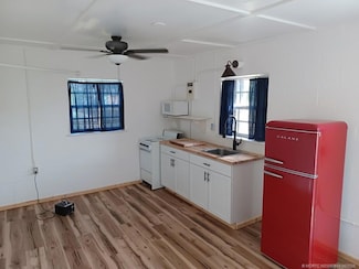 4595 SE Azimuth Way, Stuart, FL 34997
