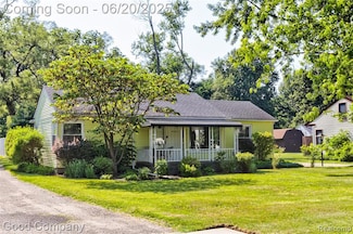 27077 Bennett, Redford, MI 48240