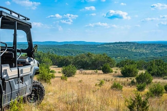 7040 W Fitzhugh Rd, Dripping Springs, TX 78620