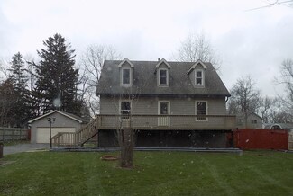 10213 Wilmette Ave, Algonquin, IL 60102