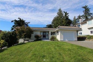 510 Clover Ln, Mukilteo, WA 98275