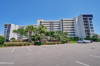 95 Lumina Ave S Unit 7A, Wrightsville Beach, NC 28480