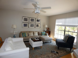 7640 W Greenway Blvd Unit 2D, Dallas, TX 75209