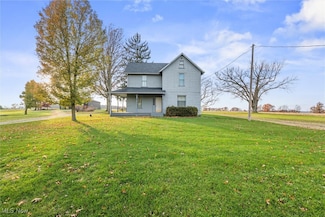 3753 Grafton Rd, Leetonia, OH 44431