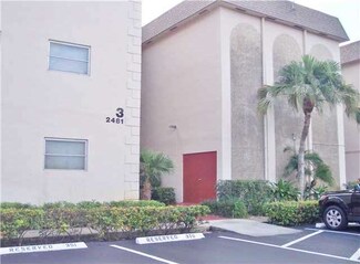 2481 SW 82nd Ave Unit 301, Davie, FL 33324