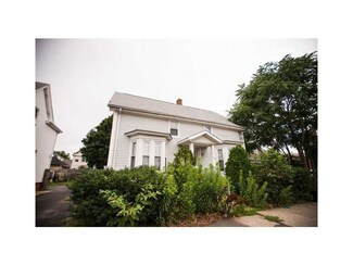 143 Greenwood St, Cranston, RI 02910