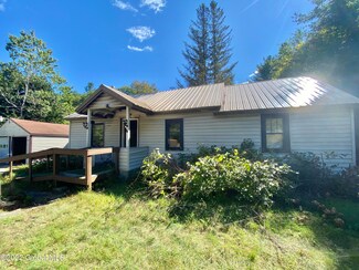 4679 Route 9n, Corinth, NY 12822