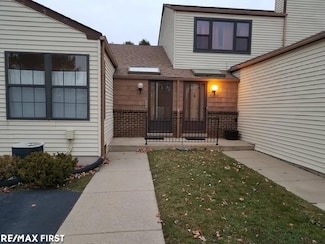 31670 Hoover Rd, Warren, MI 48093
