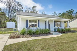 15 Pirates Cove Ln, Saint Marks, FL 32355