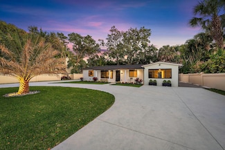 2312 Idlewild Rd, Palm Beach Gardens, FL 33410