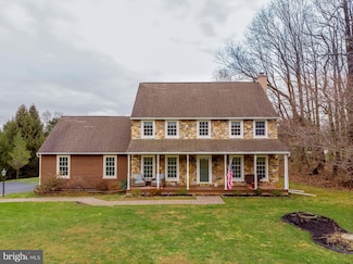 250 Foxgayte Ln, Pottstown, PA 19465