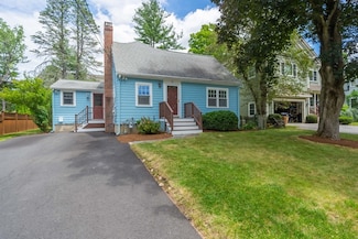 69 Harding Rd, Lexington, MA 02420