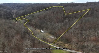 2395 Sheets Run Dr, New Matamoras, OH 45767
