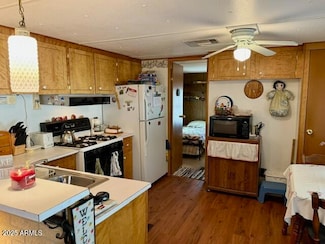 11435 E Apache Trail Unit 54, Apache Junction, AZ 85120