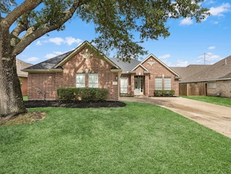 2221 W Van Trease Dr, Deer Park, TX 77536