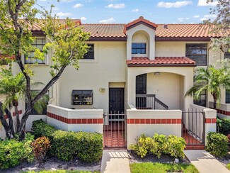 409 Republic Ct, Deerfield Beach, FL 33442