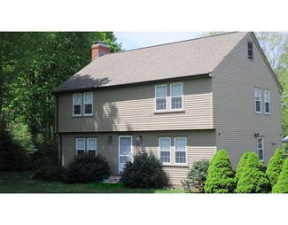 107 Robin Hill Rd, Chelmsford, MA 01824