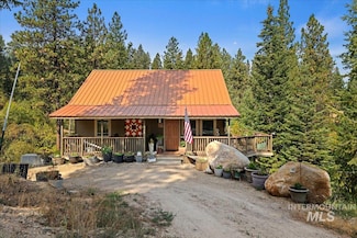 70 Castle Mountain Dr, Garden Valley, ID 83622