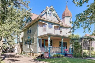 108 S 4th St, Mount Horeb, WI 53572