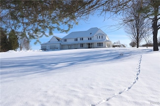 27090 Perch Lake Rd, Watertown, NY 13601