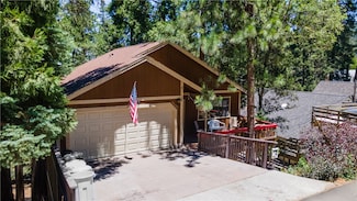24792 Bernard Dr, Crestline, CA 92325