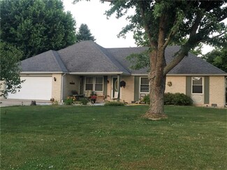 6856 N Sagebrush Ave, Alexandria, IN 46001