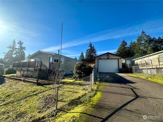 14006 Greenbelt Dr E, Sumner, WA 98391