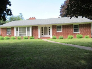 602 S Fir St, Lamberton, MN 56152