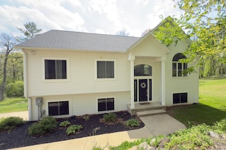 12700 Mcpherson St NE, Lowell, MI 49331