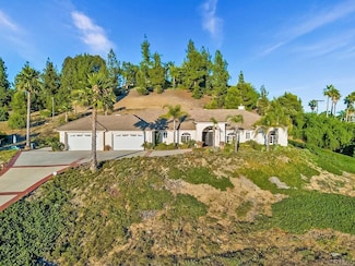 246 Yucca Rd, Fallbrook, CA 92028