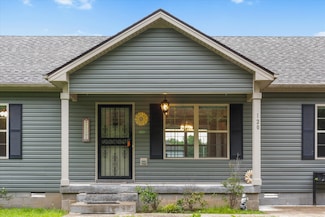 120 Texas Ave, Oak Grove, KY 42262