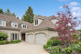 6 Tartan Ridge Rd, Burr Ridge, IL 60527