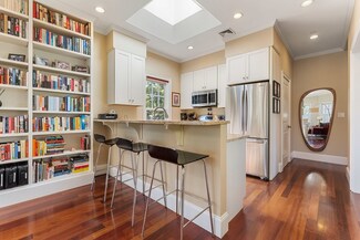 107 1/2 Inman St Unit 3, Cambridge, MA 02139