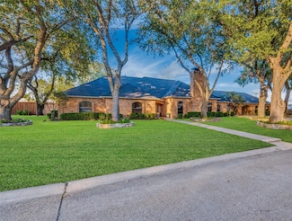 1000 Overlook Dr, Kaufman, TX 75142
