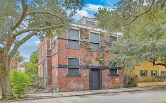 115 Wentworth St, Charleston, SC 29401