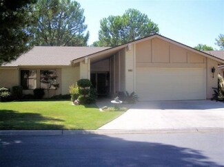 2000 Ashe Rd Unit 15, Bakersfield, CA 93309