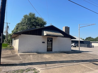 1712 Matthews St, Bay City, TX 77414