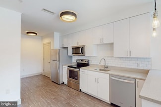 303 Mcmechen St Unit 301, Baltimore, MD 21217